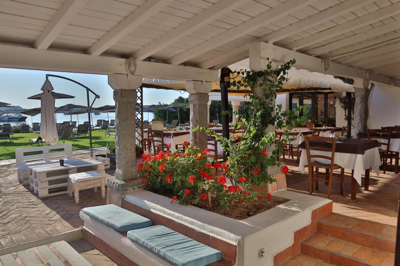 Ihr Hotel San Paolo Porto San Paolo  Luaran gambar