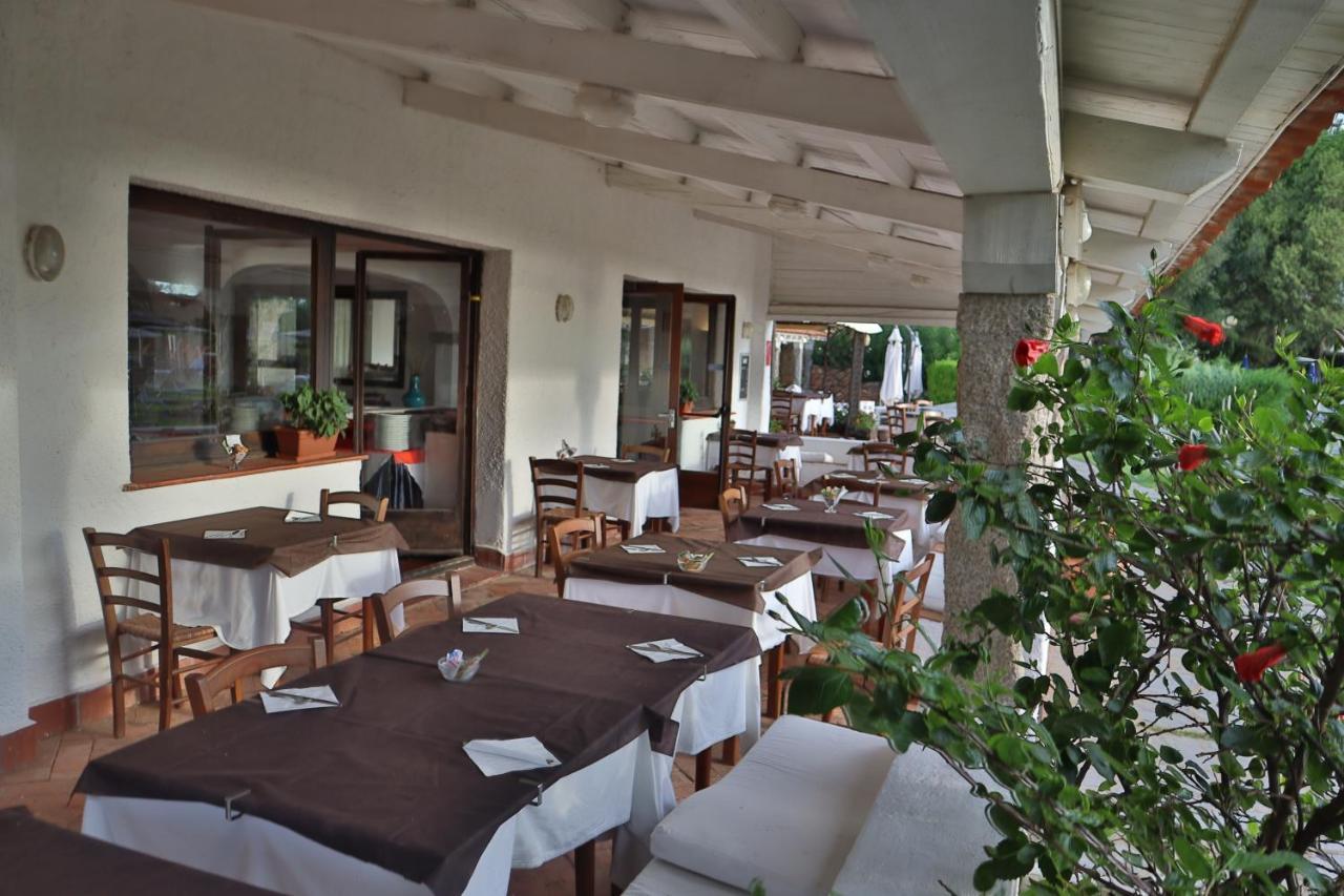 Ihr Hotel San Paolo Porto San Paolo  Luaran gambar