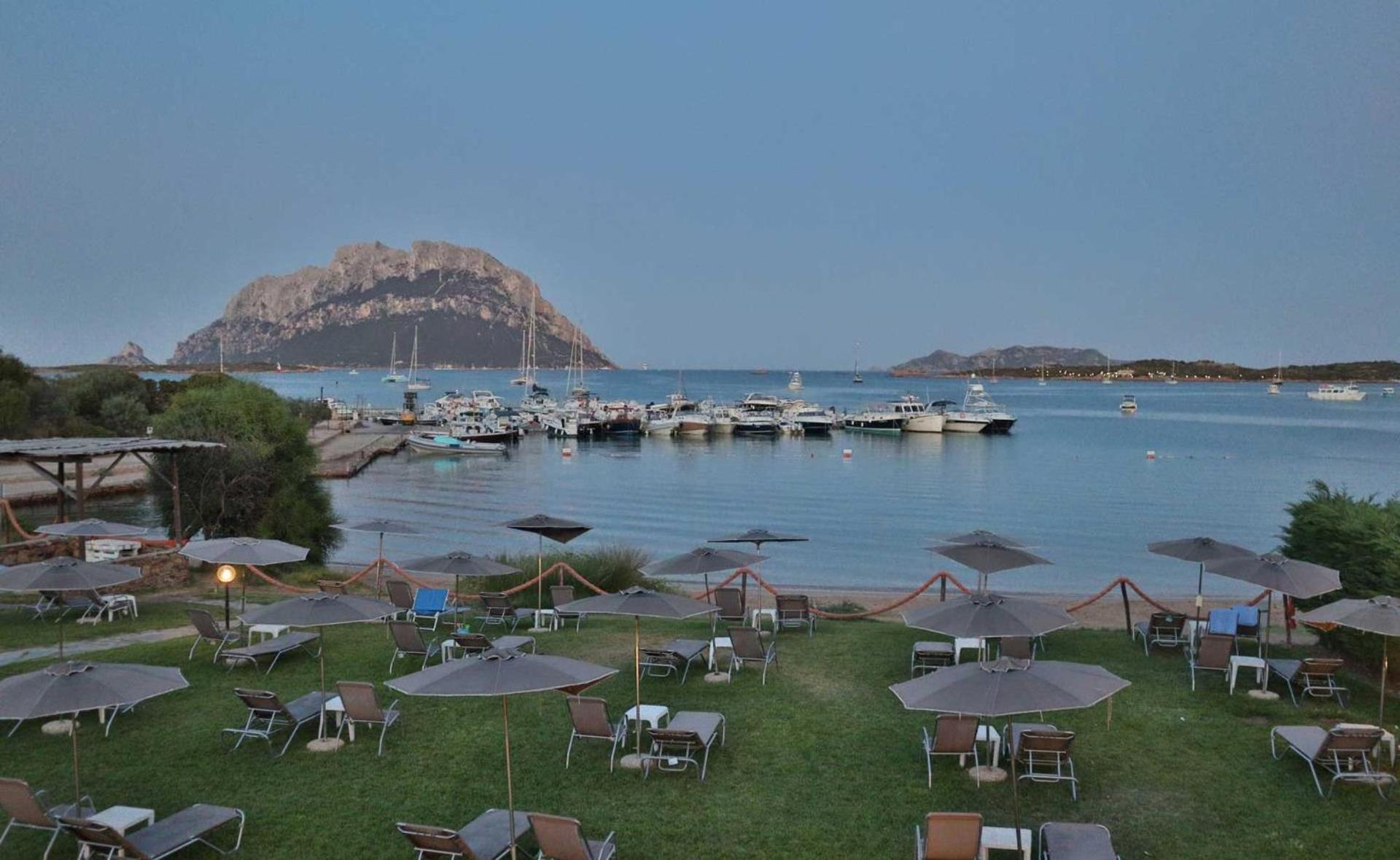 Ihr Hotel San Paolo Porto San Paolo  Luaran gambar