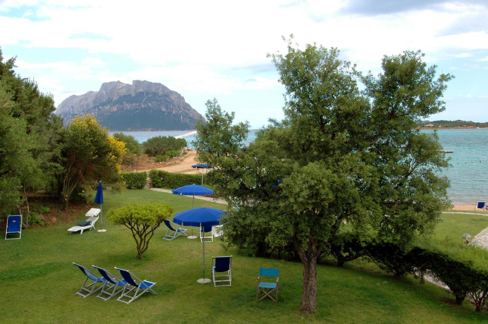 Ihr Hotel San Paolo Porto San Paolo  Luaran gambar